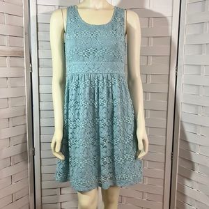Loft floral eyelet sleeveless lace dress size 2 aqua green